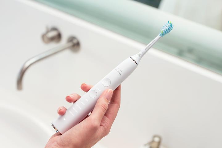 Actual product image Philips Sonicare DiamondClean Smart (Sonic toothbrush)