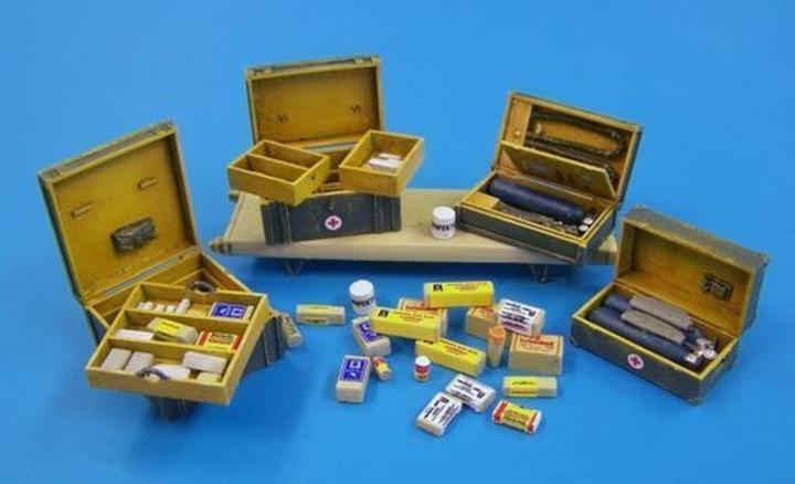 Produktbild Plus Model German medical set