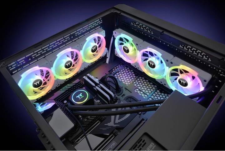 Produktbild Thermaltake TT SWAFAN EX14 RGB FAN Premium 3er wh CL-F162-PL14SW-A (140 mm, 3 x)