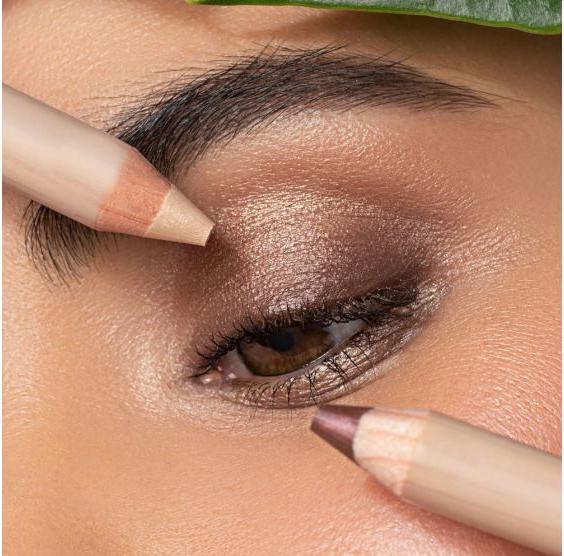 Actual product image Artdeco Smooth (10 pearly golden beige)
