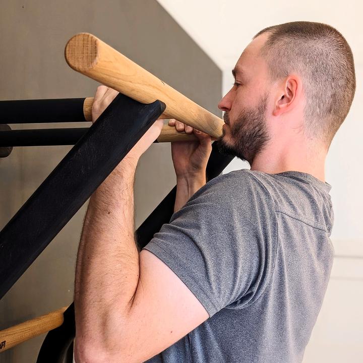 Produktbild EdelKraft Sprossenwand Premium mit Klimmzugstange