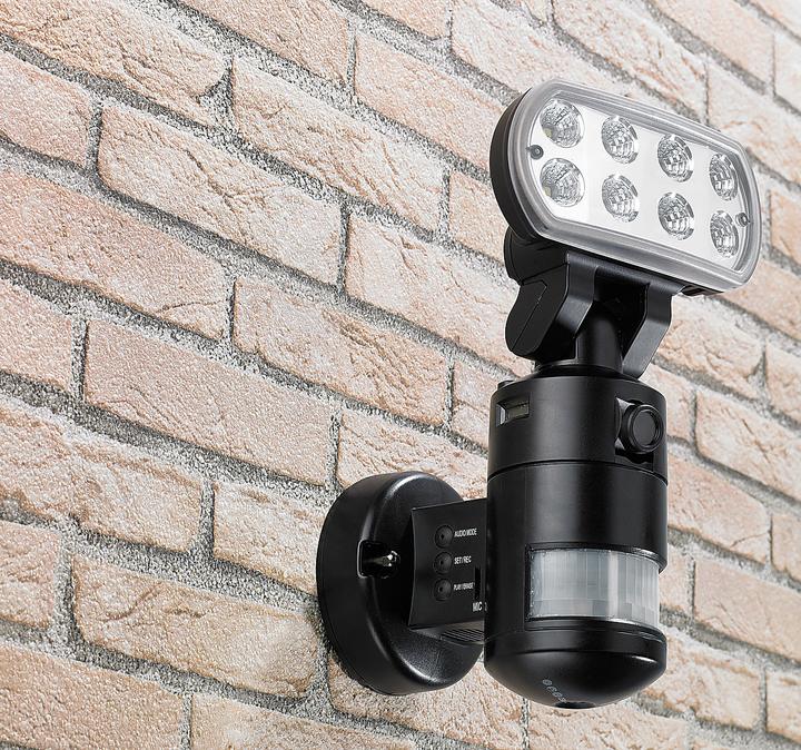 Produktbild VisorTech Überwachungskamera mit LED-Flutlicht und Bewegungsmelder (640 x 480 Pixels)