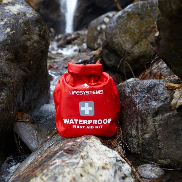 Image du produit Lifesystems Kit de premiers secours étanche (Accessoires pour trousse de secours)