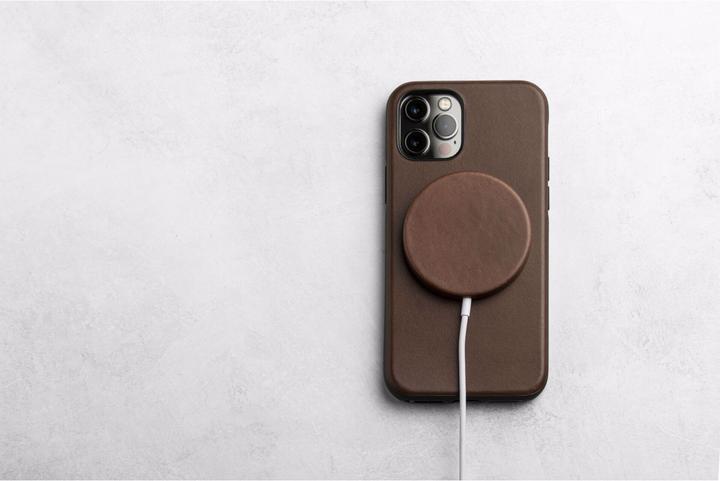 Actual product image Nomad Case for MagSafe Cable Rustic Brown Leather