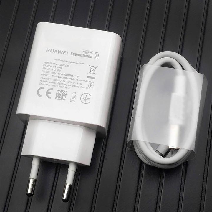 Produktbild Huawei HW-100400E00 Super Charge USB Netzteil + USB-C Kabel (40 W)