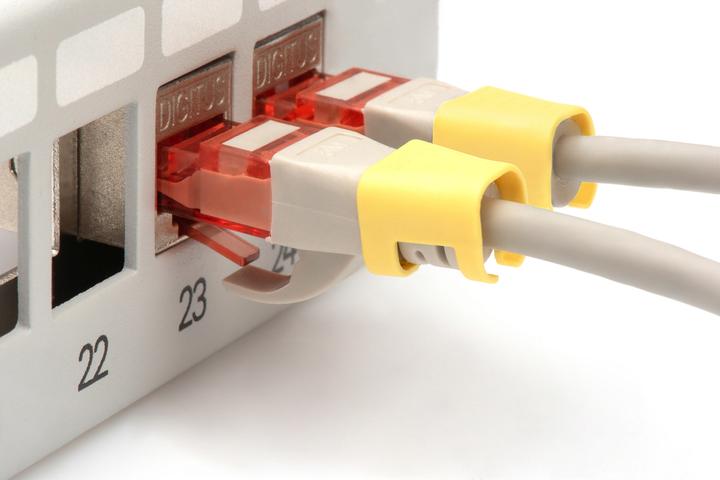 Immagine prodotto Digitus Clip colorate per cavi RJ45 Colore giallo, confezione da 100 pezzi