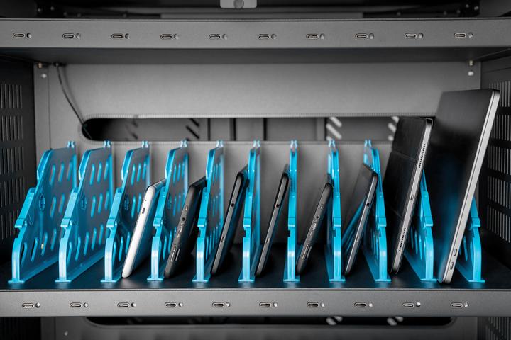 Produktbild Digitus Mobiler Ladeschrank, 15.6", USB-C 30 Ladestationen, PDU, Lüfter, 1260 x 824 x 650 mm