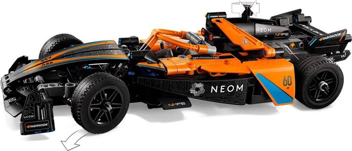 Actual product image LEGO NEOM McLaren Formula E Race Car (42169, LEGO Technic)