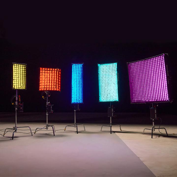 Actual product image Godox KNOWLED Flexible LED RGB Mat F400R (Surface luminaire)