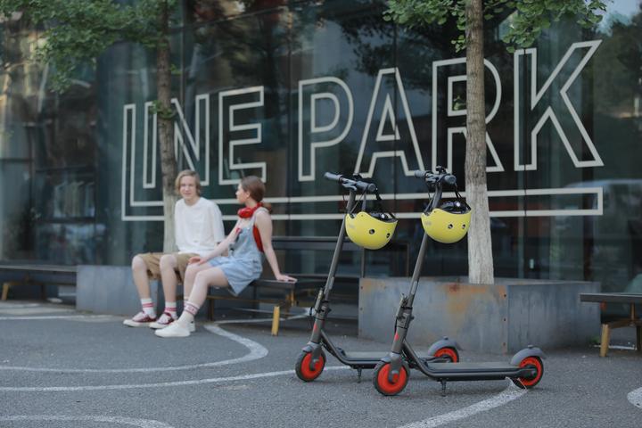 Actual product image Segway-Ninebot ZING C20 (16 km/h, 20 km, 150 W)