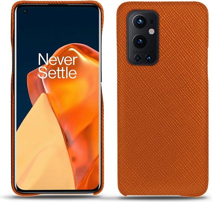 Arancione vibrante ( Pantone #e36b39 )