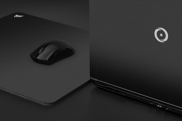 Produktbild Corsair Sabre Pro Champion Series RGB (Kabellos)