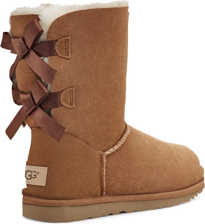 Actual product image Ugg Bailey Bow II (37)