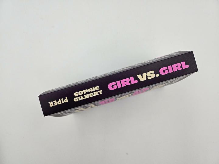 Immagine prodotto Piper Girl vs. Girl (Tedesco, Sophie Gilbert, 2025)