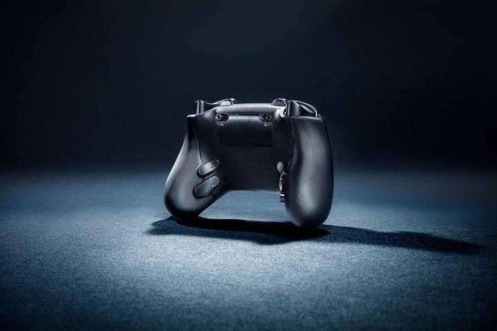 Actual product image Razer Wolverine V3 Pro (Xbox Series X, PC)