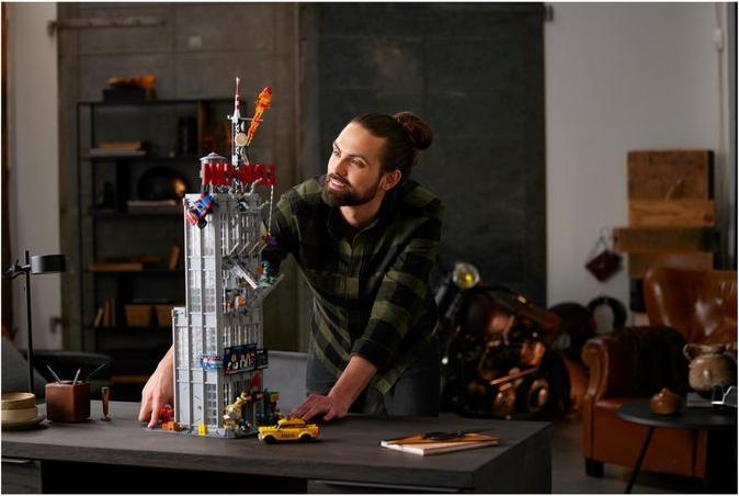 Actual product image LEGO Daily Bugle (76178, LEGO Marvel, LEGO Rare Sets)