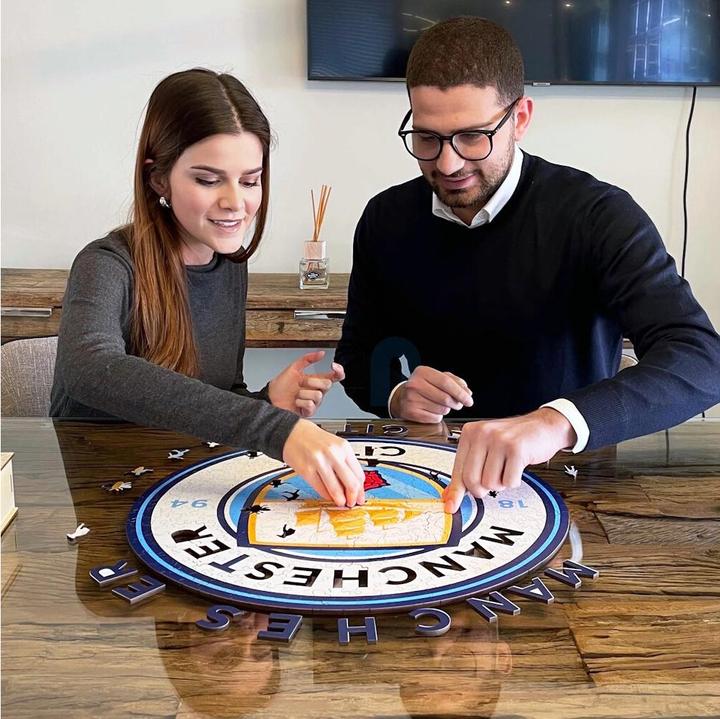 Actual product image Iconic Man City FC - Logo - Wooden Puzzle Size M (270 pieces) (270 pieces)