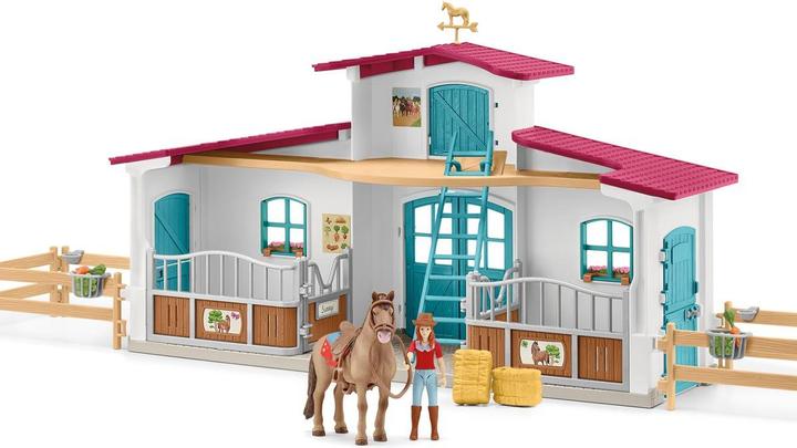 Actual product image Schleich Lakeside Riding Center Starter Set