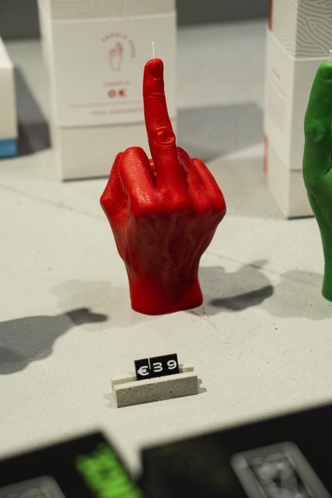 Immagine prodotto Candle Hand F*ck you (1 pz.)