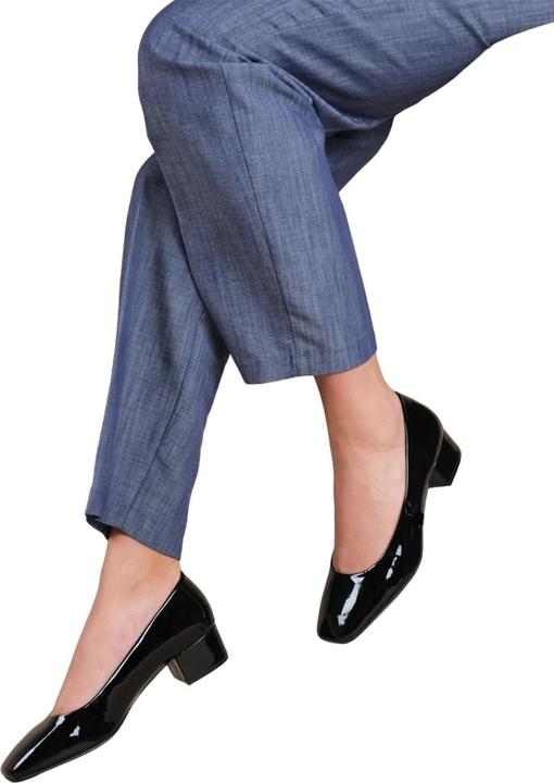 Actual product image Where's That From Womens/Ladies Seattle Wide Low Block Heel Court Shoes (40)