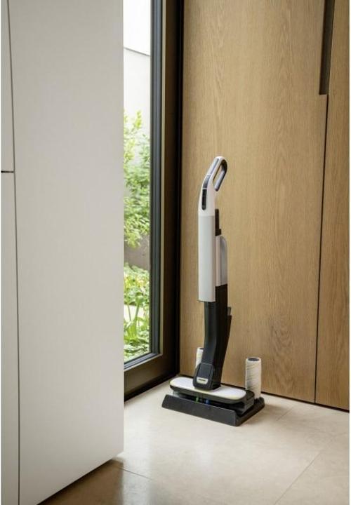 Actual product image Kärcher Hard floor cleaner FC 4-4 Battery Set 4B Duo