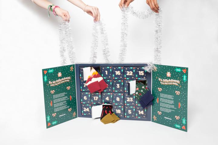 Produktbild DillySocks Socken Adventskalender (24er Pack, 41 - 46)