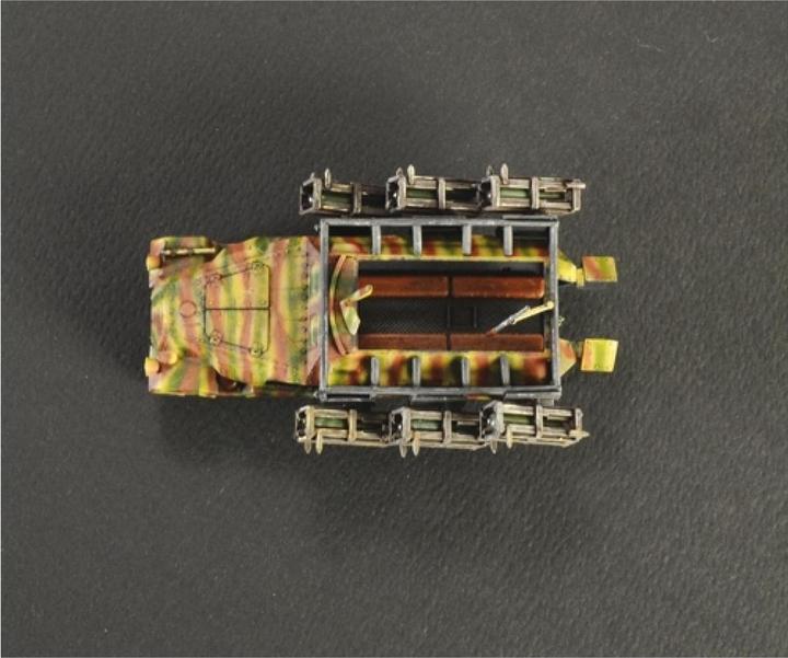 Produktbild 1:72 Sd.Kfz. 251/1 "Stuka Zu Fuss"