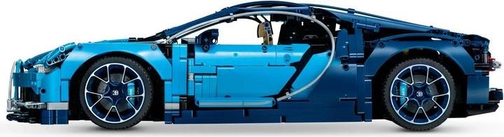 Actual product image LEGO Bugatti Chiron (42083, LEGO Technic, LEGO Rare Sets)