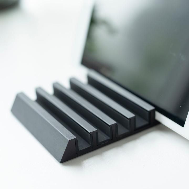 Produktbild Yamazaki Tablet-Halter TOWER schwarz