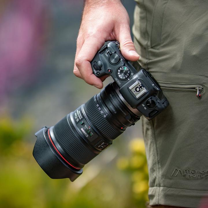Productafbeelding Canon EOS RP Body + Adapter EF-EOS R (26.20 Mpx, Volledig formaat)