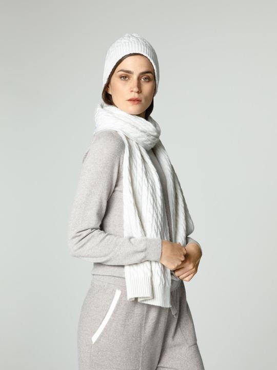 Actual product image Furnari Knitted 100% Cashmere Hat - Snow White