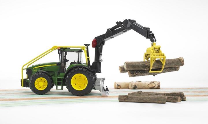 Produktbild Bruder John Deere 7930 Forsttraktor