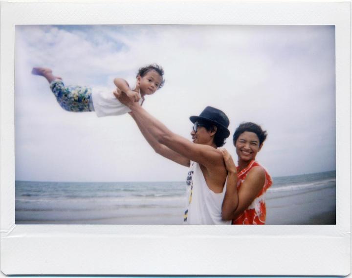 Actual product image Lomo Instant Wide