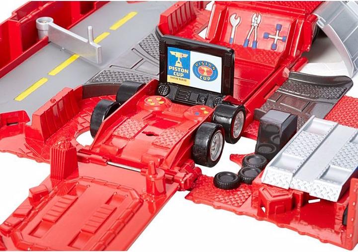 Image du produit Disney Cars Mack transporteur - Camion Petites voitures - 4 ans et +