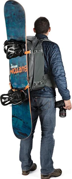 Actual product image Lowepro Whistler BP 450 AW II (GRL) (Camera shoulder bag, 36 l)