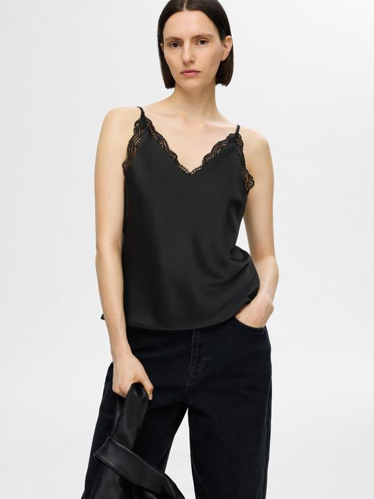 Immagine prodotto Selected Femme Top in pizzo con spalline (40)