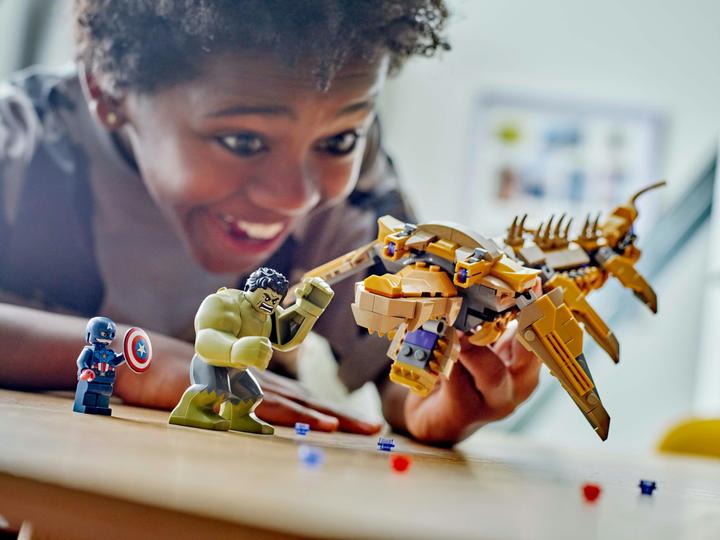 Actual product image LEGO Marvel Super Heroes Avengers vs. Leviathan (76290, LEGO Marvel)