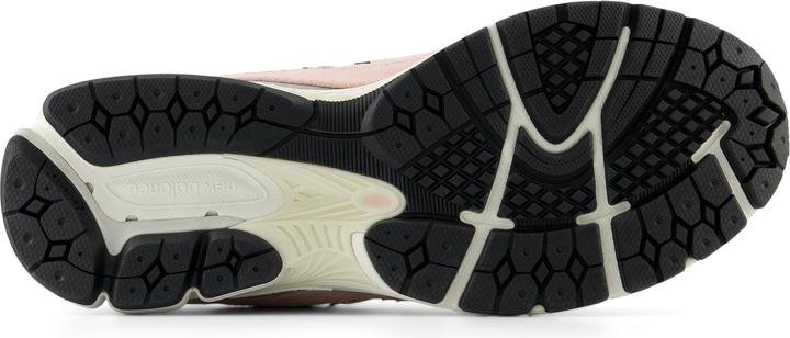 Produktbild New Balance M2002RFC (41.5)