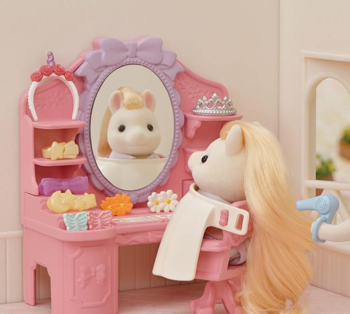 Actual product image Sylvanian Families Pony's Stylish Hair Salon