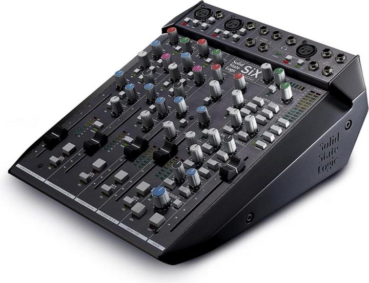 Image du produit Solid State Logic Table de mixage SiX, Forme : pupitre, Entrées stéréo : 2 (Studio et mixeur live)