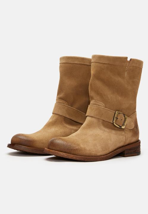 Felmini GREDO 7176, der zeitlose und meistverkaufte Biker-Stiefel von, ist aus weichem Leder geferti