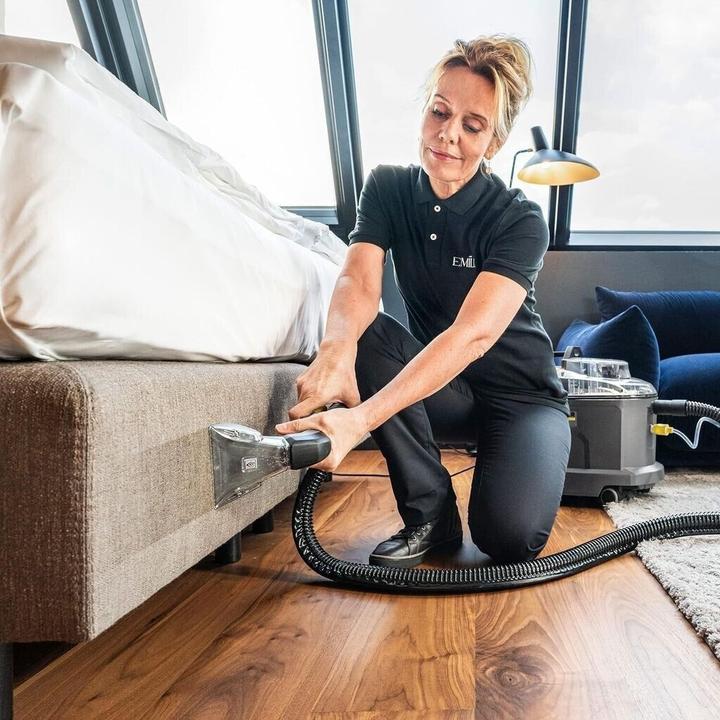 Produktbild Kärcher Puzzi 8/1 (Nass-Trockensauger)