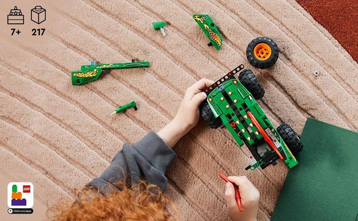 Actual product image LEGO Monster Jam Dragon (42149, LEGO Technic)