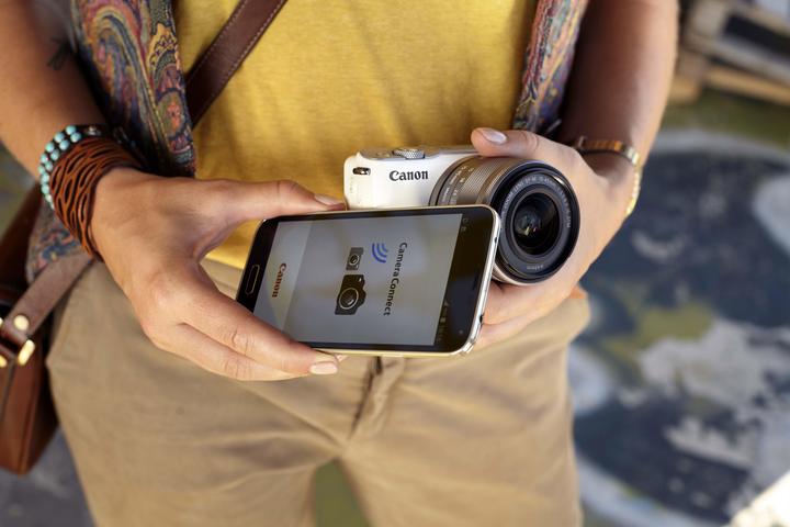 Productafbeelding Canon Eos M10 Is Stm (18 Mpx, APS-C / DX)