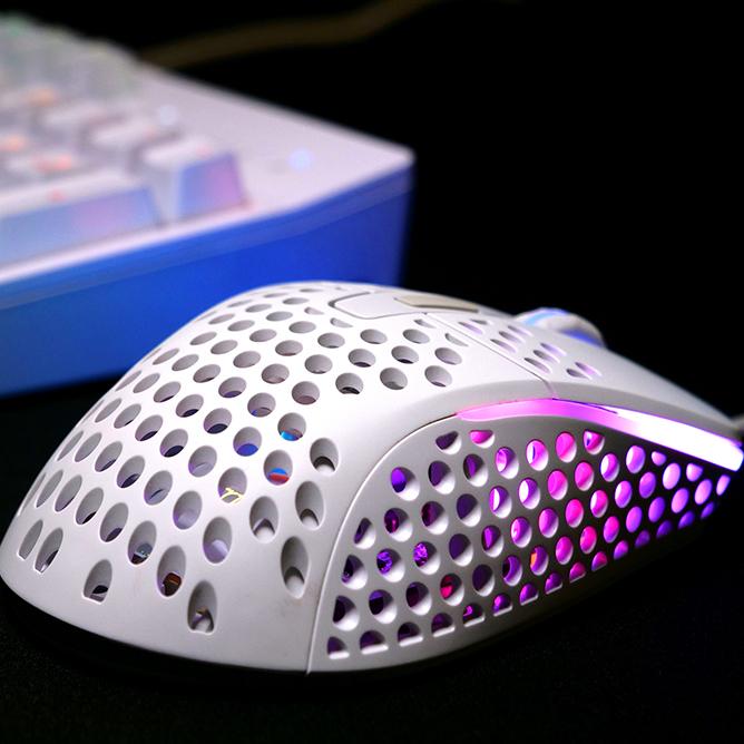 Produktbild CHERRY xtrfy M4 (Kabelgebunden)