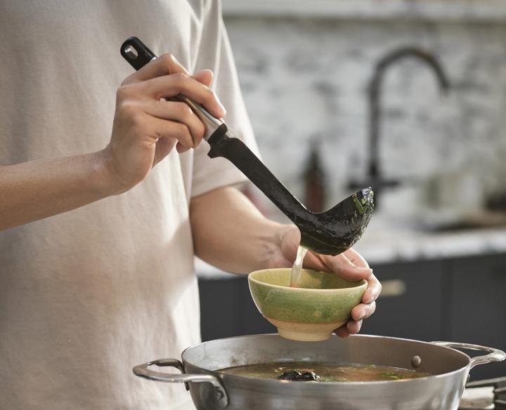 Actual product image Joseph Joseph Kitchen utensil set with stand Elevate Fusion