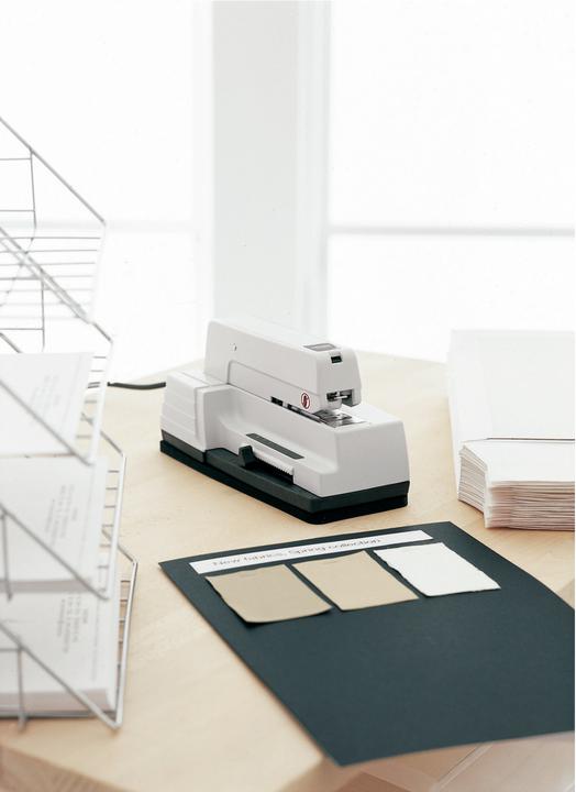 Actual product image Rapid Classic electric stapler 90EC (30 Sheets)