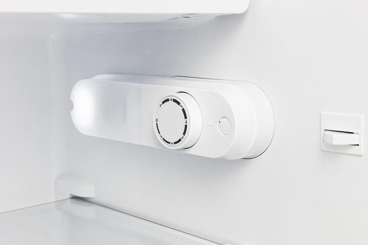 Produktbild Hisense RR106D4CRE Eintüriger Kühlschrank 82 Liter Klasse (82 l)