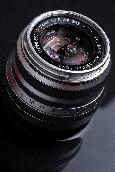 Productafbeelding Fujifilm Fujinon XF 35mm f/2 R WR (Fujifilm Fujinon XF, APS-C / DX)