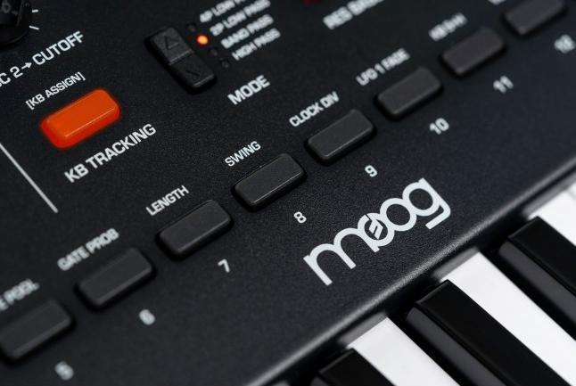 Actual product image Moog Messenger